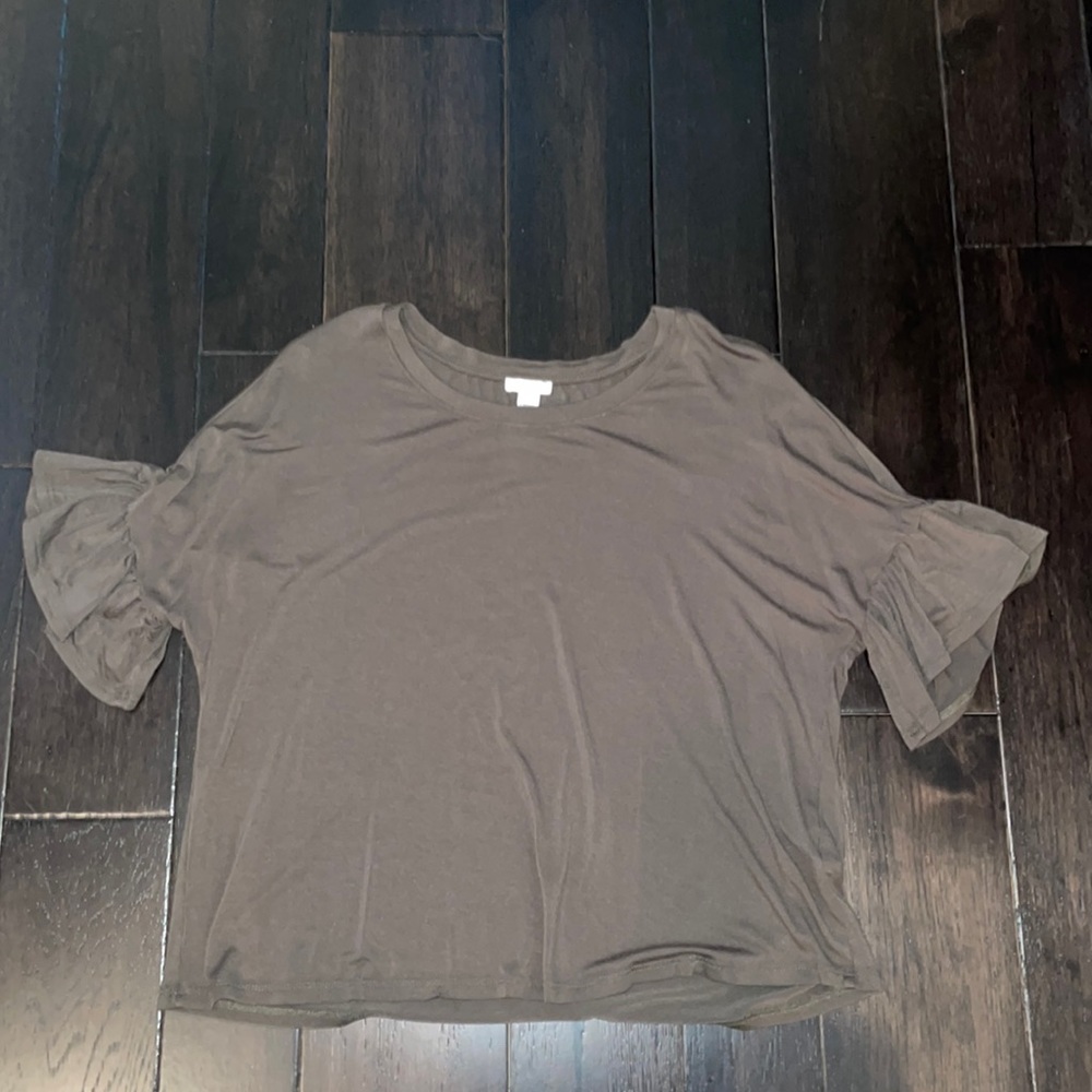 OLIVE GREEN BP PEPLUM SHIRT W/ BELL SLEEVES